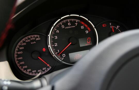 開(kāi)車省油技巧！教你用最少的油跑最遠(yuǎn)的路